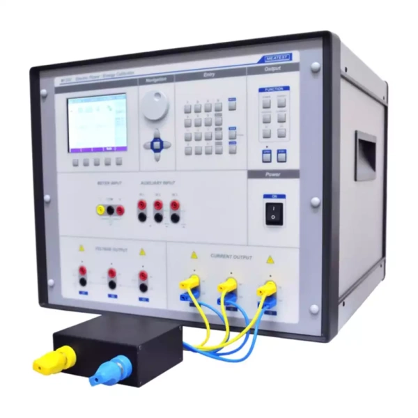 M133Ci – Калибратор мощности и энергии трехфазный