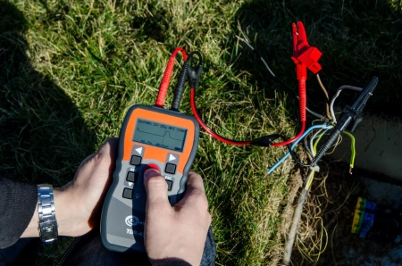 TDR-410 – Рефлектометр для металлических кабелей