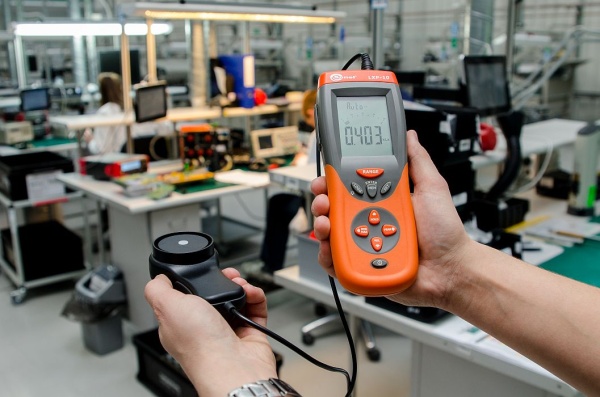 LXP-10B – Измеритель освещенности