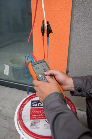 LKO-720 – Приёмник для поиска скрытых коммуникаций