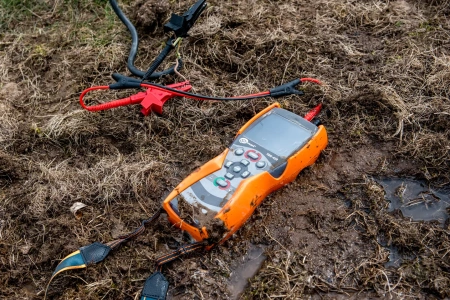 TDR-420 – Рефлектометр для металлических кабелей