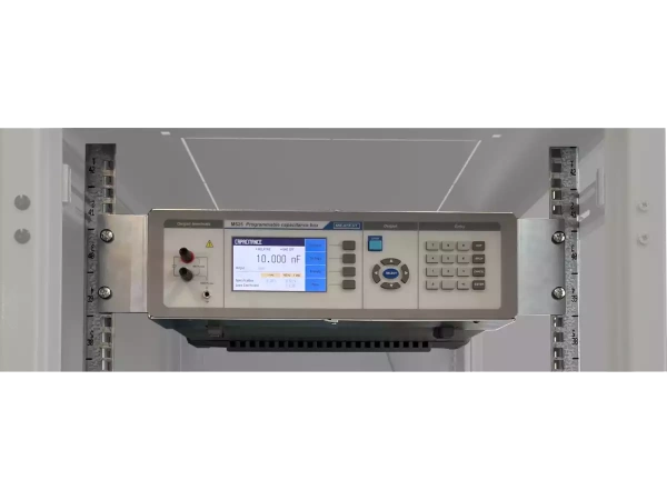 M525 – Магазин конденсаторов электронный, 100 пФ–100 мкФ