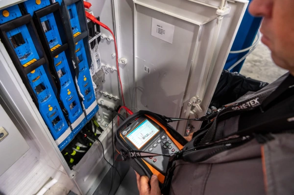 MIC-2511 EPA – Измеритель параметров электроизоляции для ЭСР зон