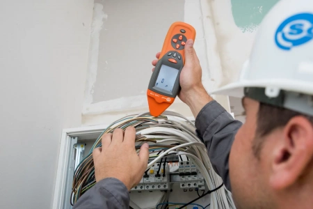 LKO-720 – Приёмник для поиска скрытых коммуникаций